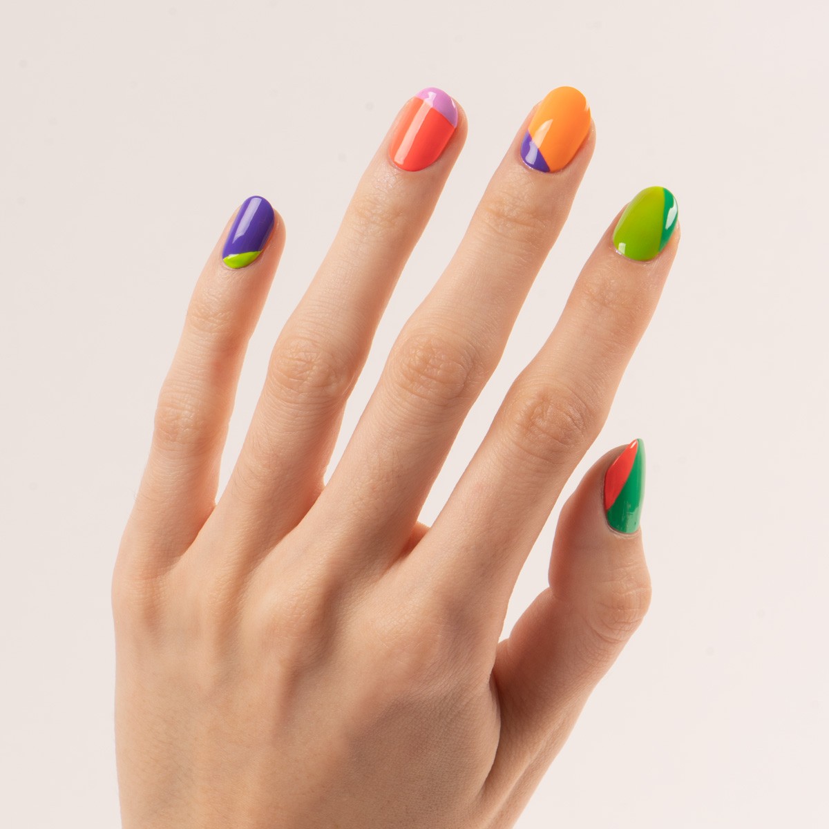 nailart-orly-electric-escape nailart-orly-electric-escape